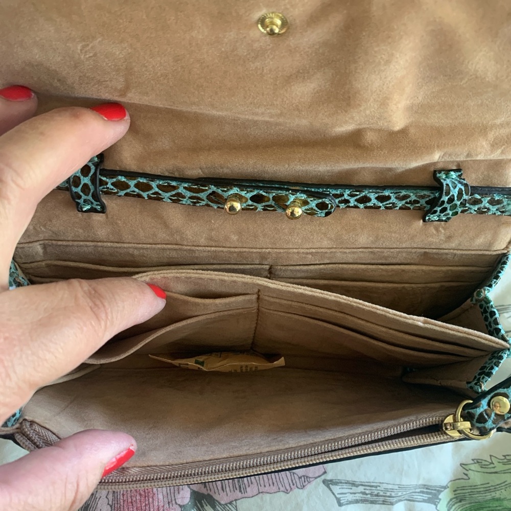 NWT Kate Landry Teal Snake-Embossed Crossbody 3way purse with Gold Chain Strap - Picture 7 of 10